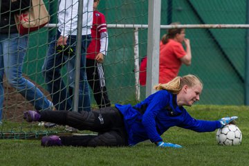 Bild 20 - D-Juniorinnen Kreispokal-Finale SV Boostedt - FSC Kaltenkirchen : Ergebnis: 0:20